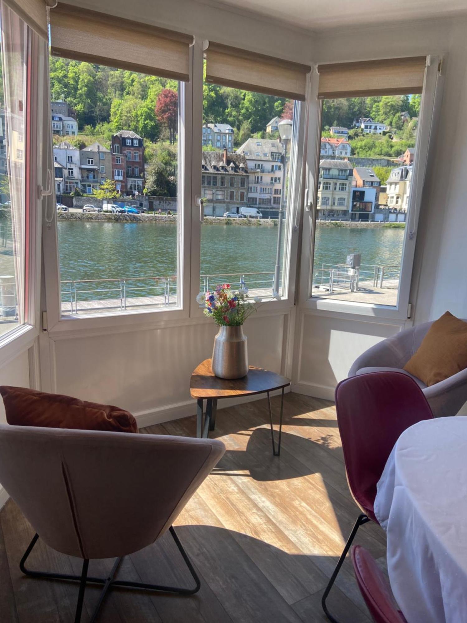 Vikarti Stay, A Lovely House With Incredible View Dinant Exterior foto